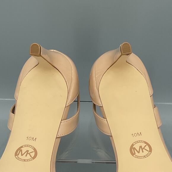 NEW Michael Kors Women’s Kimberly Faux Patent Leather Sandals Beige Size 10M - Picture 9 of 10